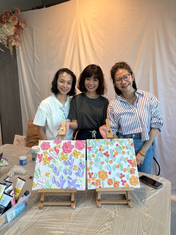 eedd2fd9-5551-4652-81cf-2afe8d994f7a